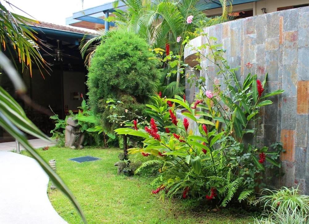 Hotel Ecological Inn San Jose (San Jose) Exterior photo